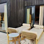 Jazine Beachvilla5