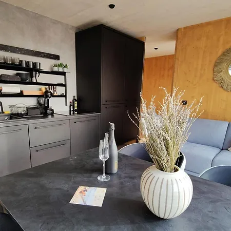 Jazine Beachvilla5 *