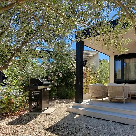 Casa de Férias Jazine Beachvilla5 *